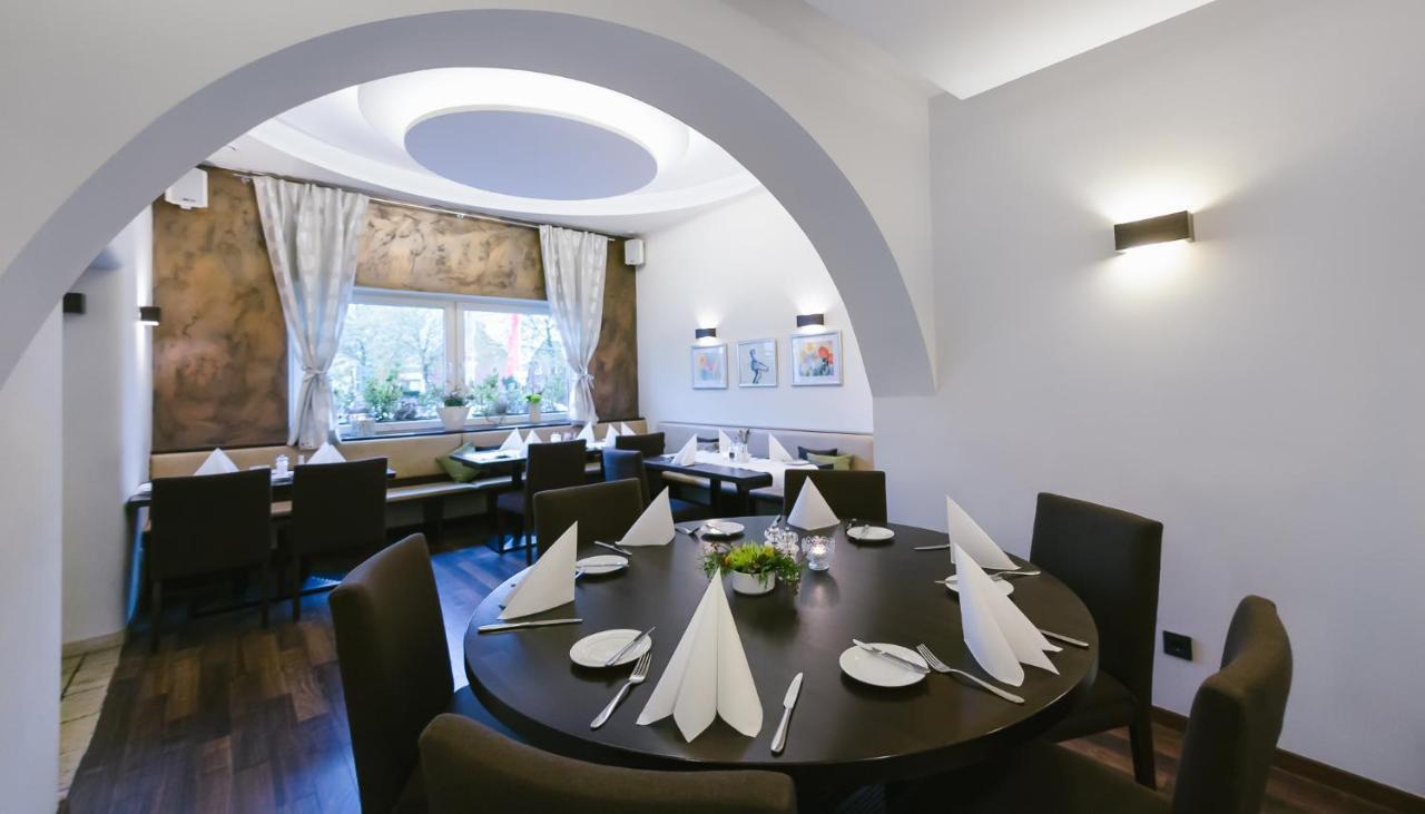 Haus Fabry Hotell Hilden Exteriör bild